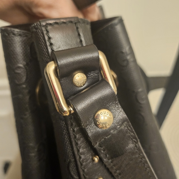 🖤 Gucci Black Guccissima Studded Bucket Bag - Picture 16 of 16